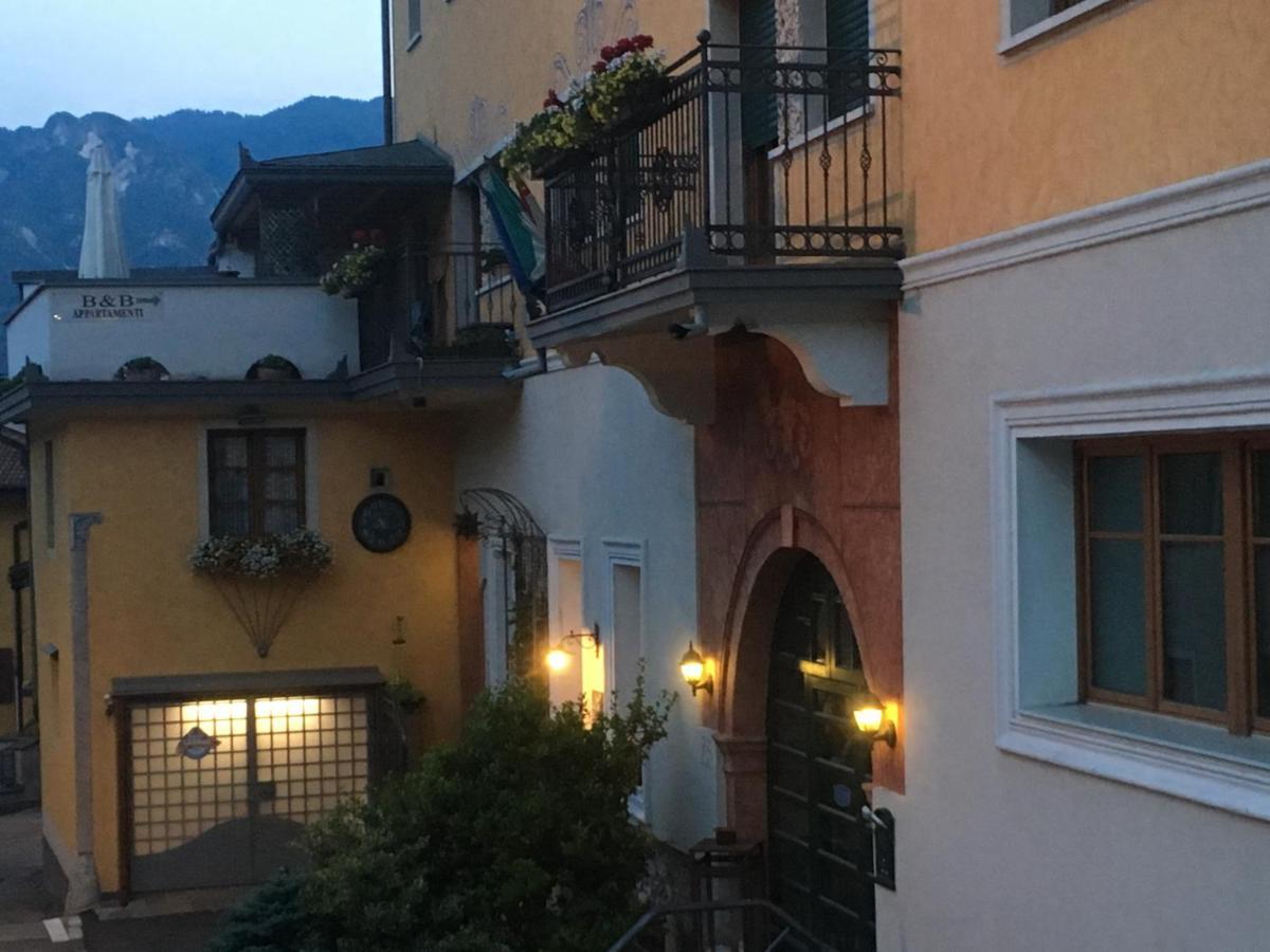 B&B Alla Loggia Dell'Imperatore Levico Terme Buitenkant foto