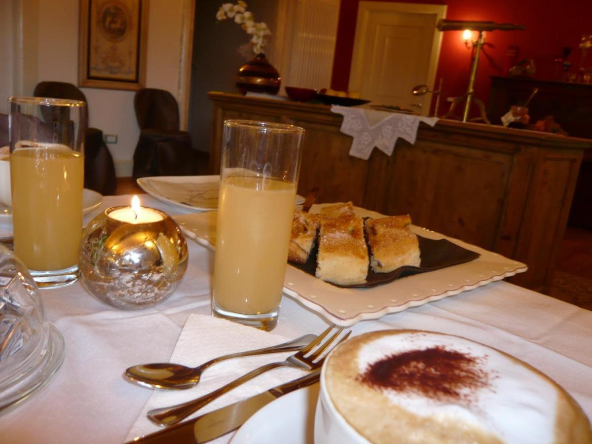 B&B Alla Loggia Dell'Imperatore Levico Terme Buitenkant foto
